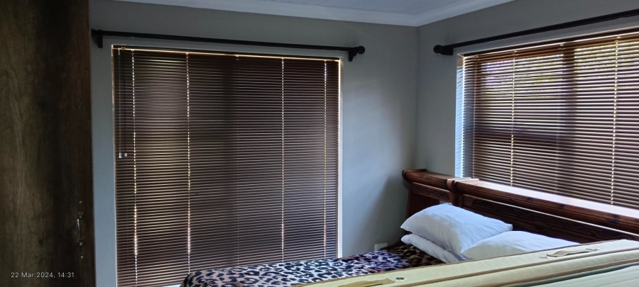 To Let 2 Bedroom Property for Rent in Albertinia Western Cape
